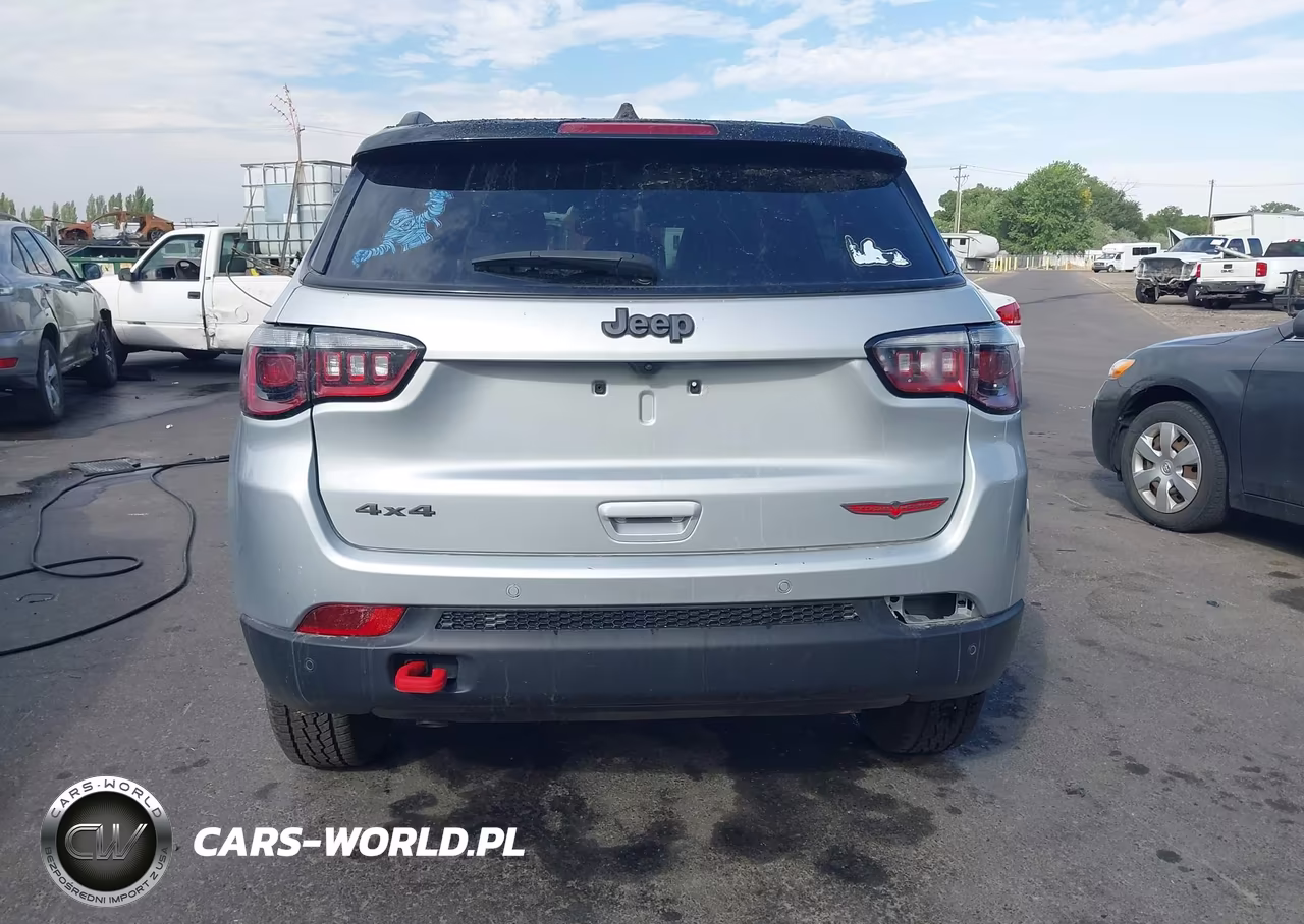 2024 Jeep Compass Trailhawk 4X4 VIN:3C4NJDDN5RT144983 - 16