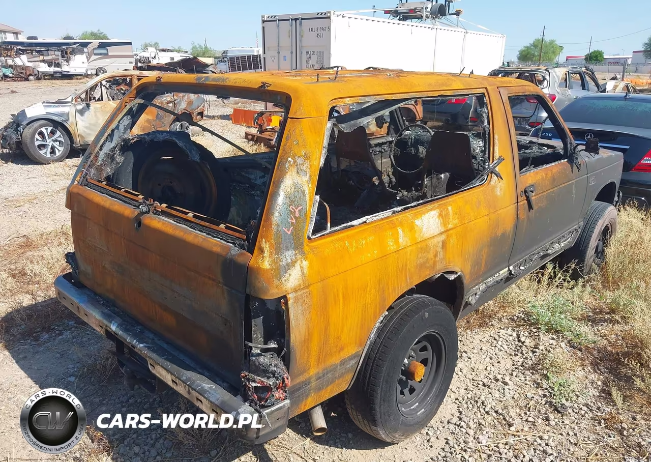 1988 Chevrolet Blazer S10 VIN:1GNCT18RXJ0171506 - 4