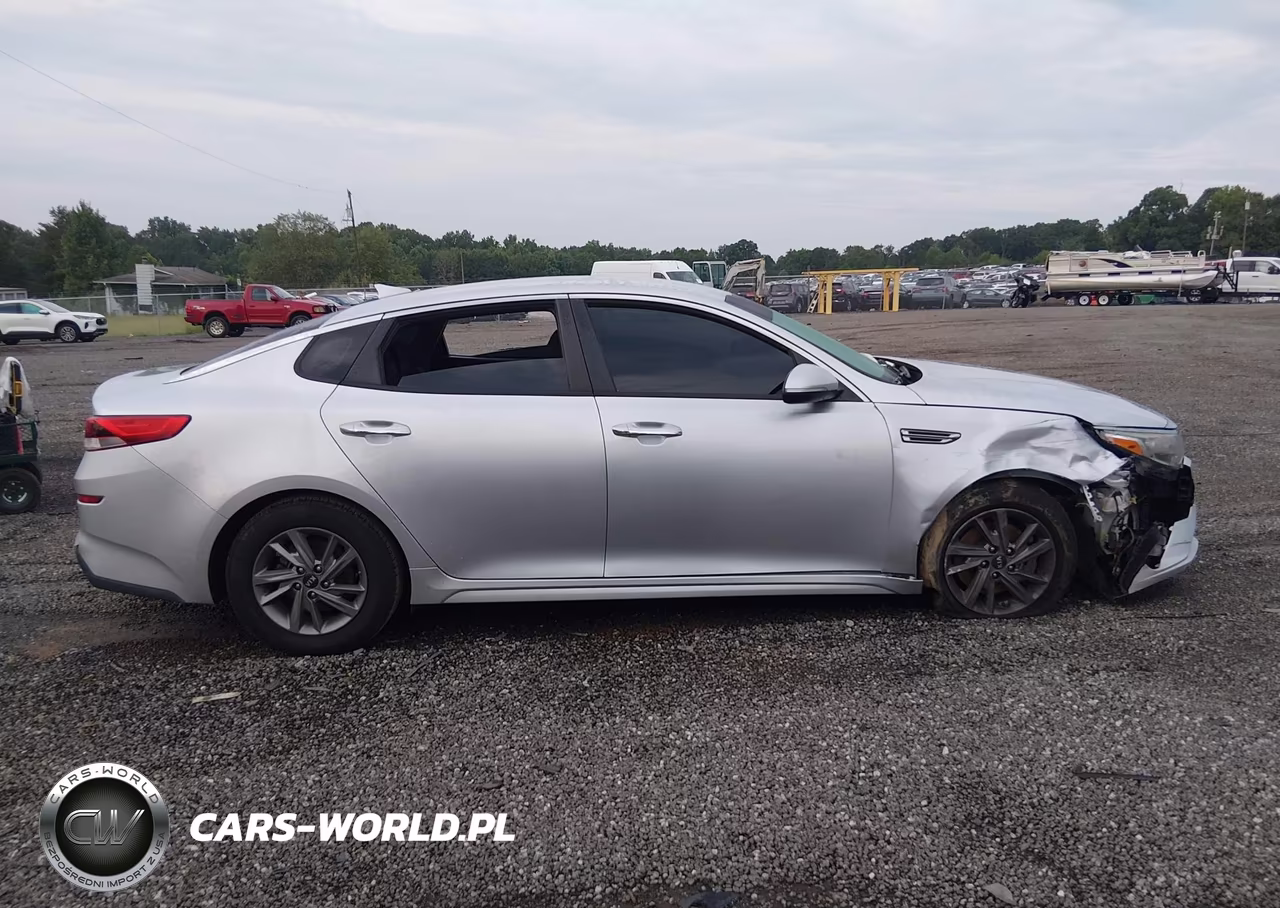 2019 Kia Optima Lx VIN:5XXGT4L35KG296069 - 13