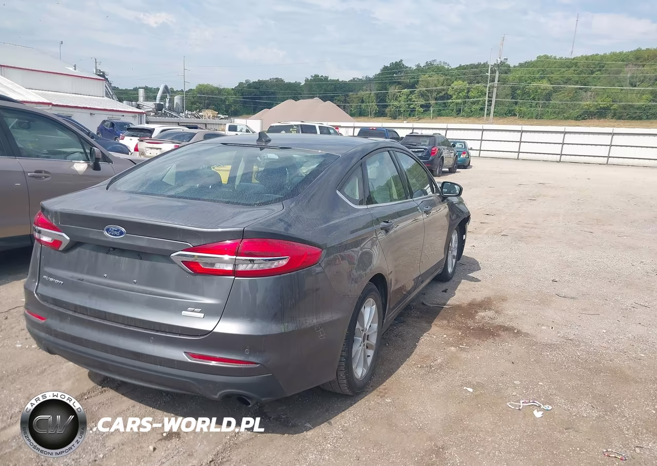 2020 Ford Fusion Se VIN:3FA6P0HD5LR231922 - 4