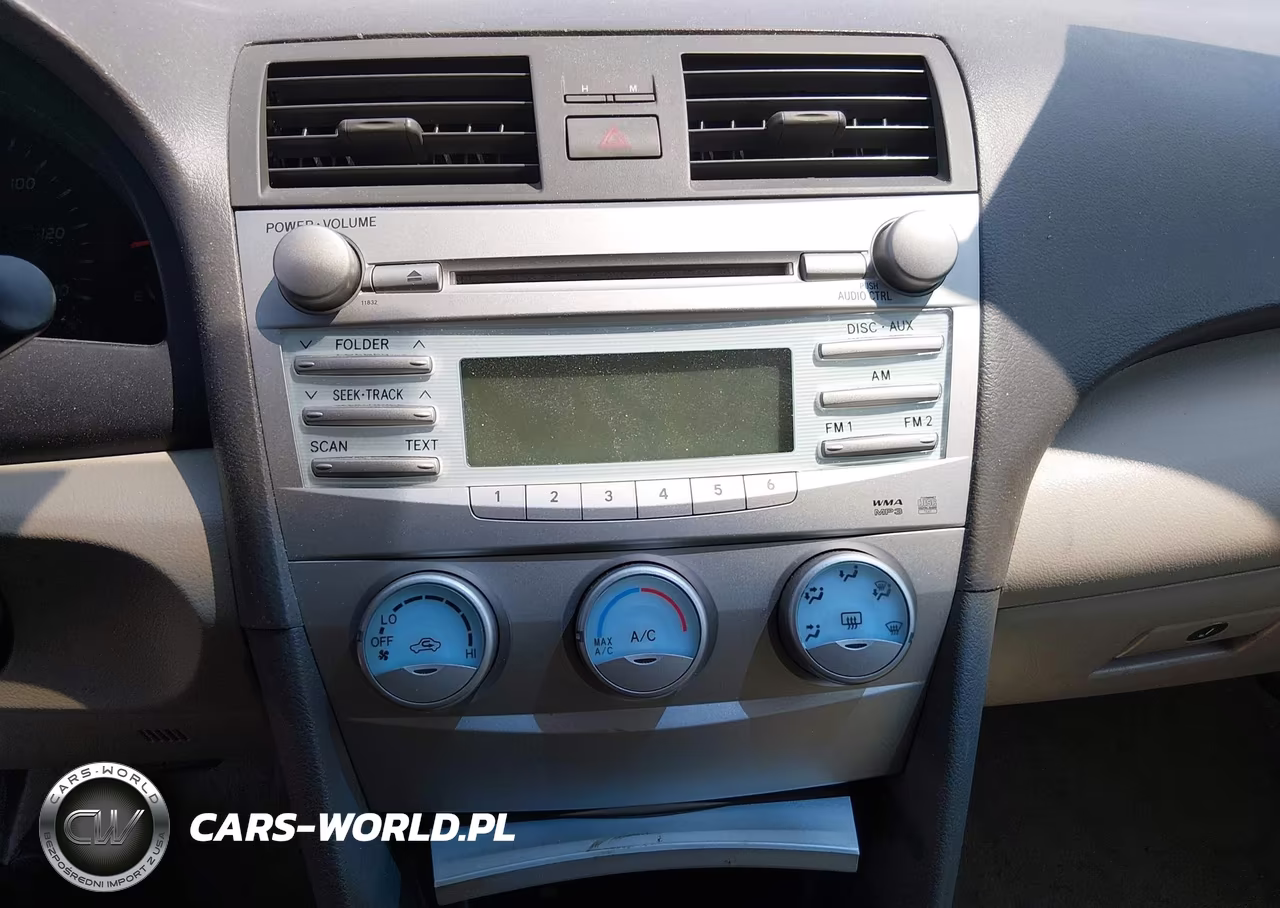 2009 Toyota Camry Le VIN:4T1BE46KX9U866333 - 17