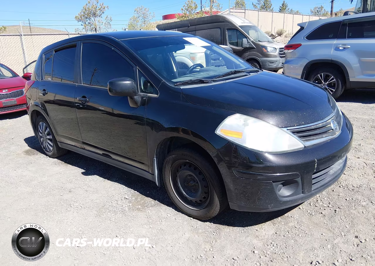 2011 Nissan Versa 1.8S
