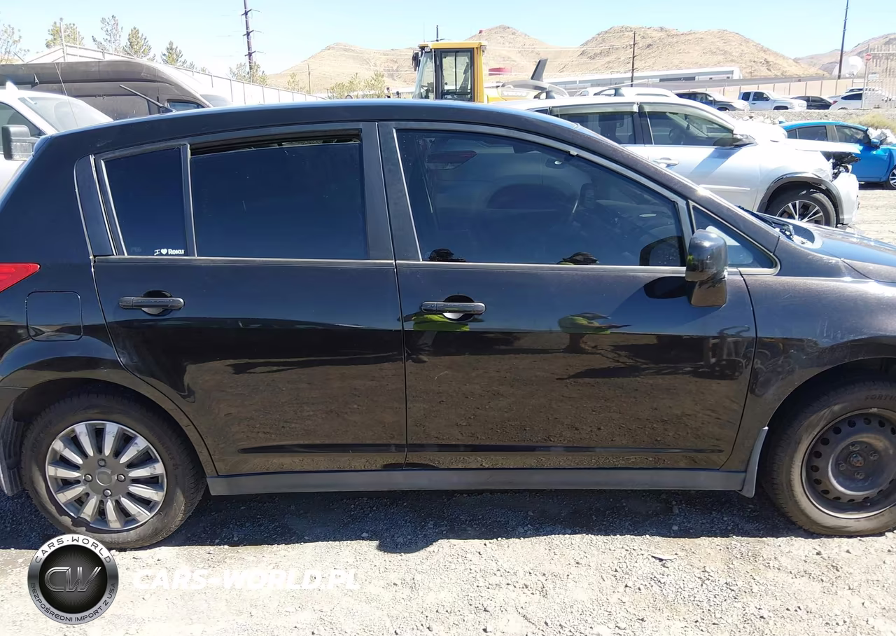 2011 Nissan Versa 1.8S VIN:3N1BC1CP3BL486861 - 13