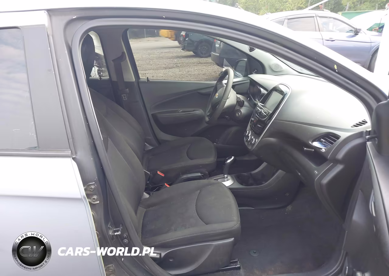 2017 Chevrolet Spark Ls Cvt VIN:KL8CB6SA4HC839555 - 5