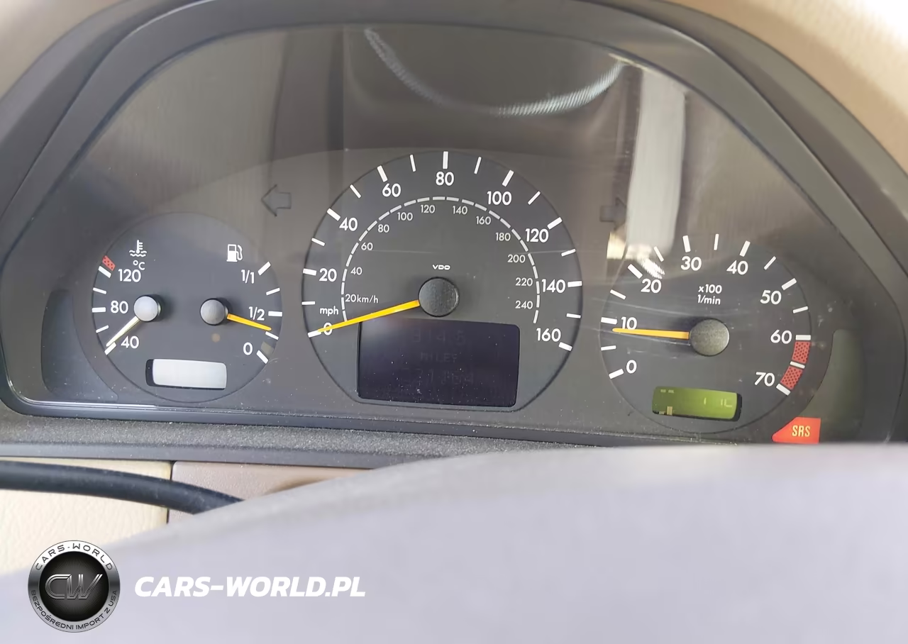 2000 Mercedes-Benz E 320 VIN:WDBJF65J5YB089411 - 7