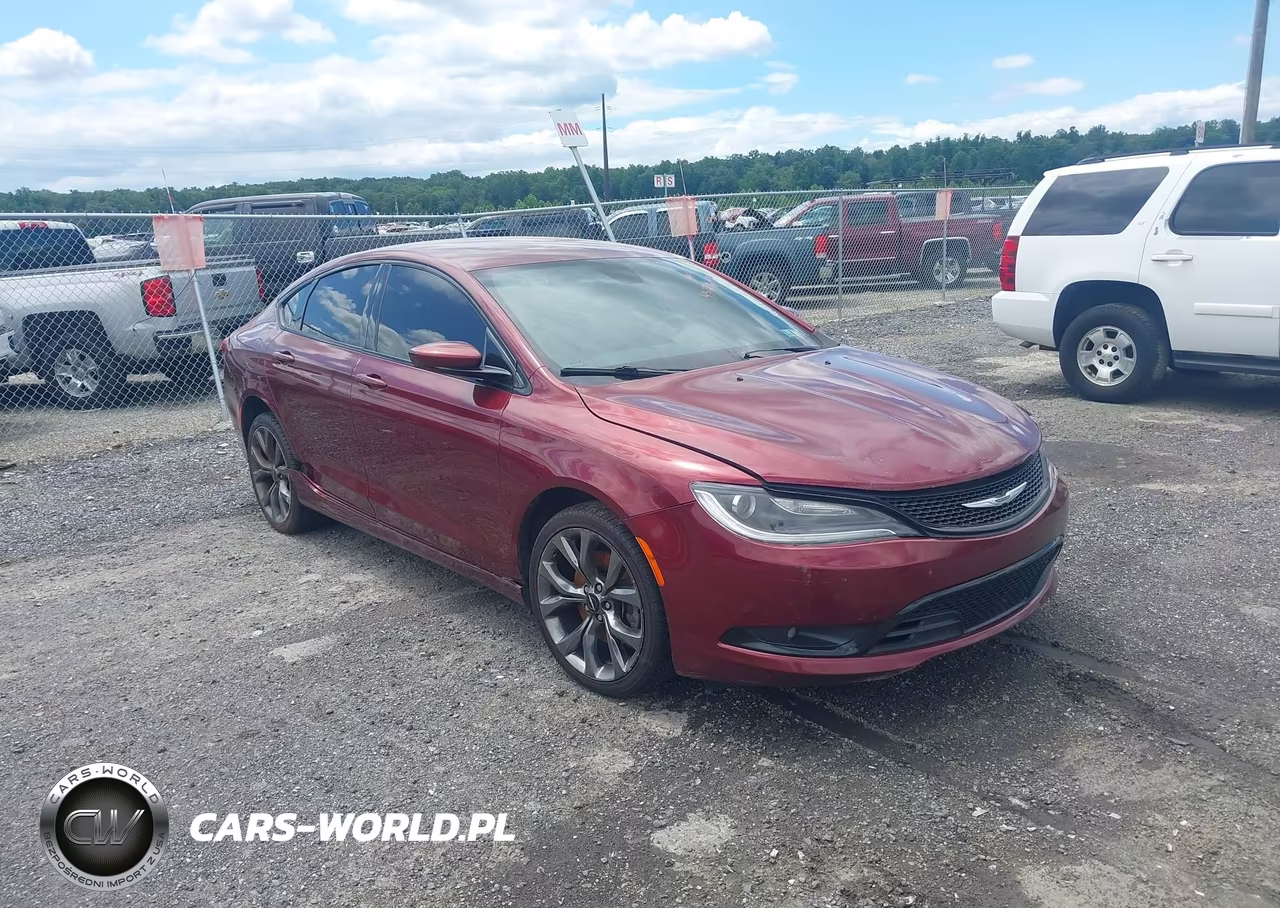 2016 Chrysler 200 S