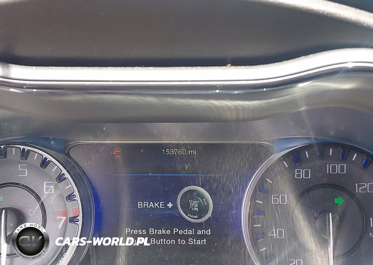 2016 Chrysler 200 S VIN:1C3CCCDGXGN142810 - 7