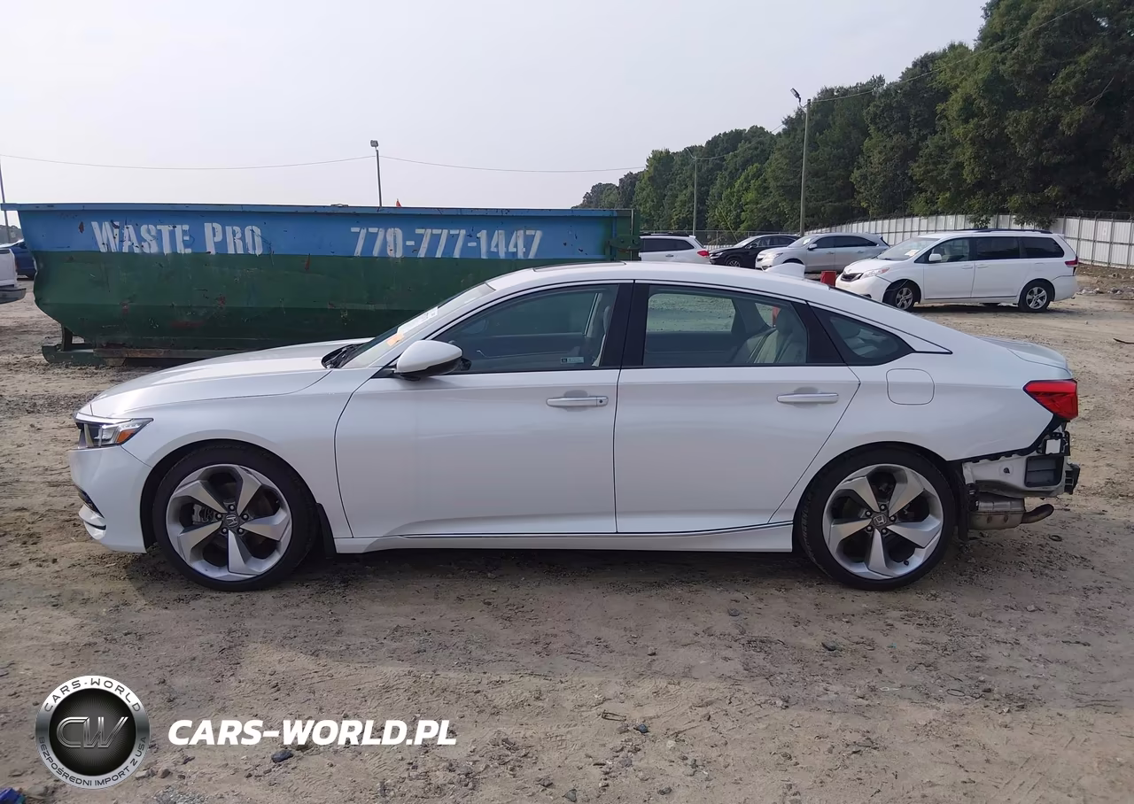 2018 Honda Accord Touring VIN:1HGCV1F99JA155329 - 15