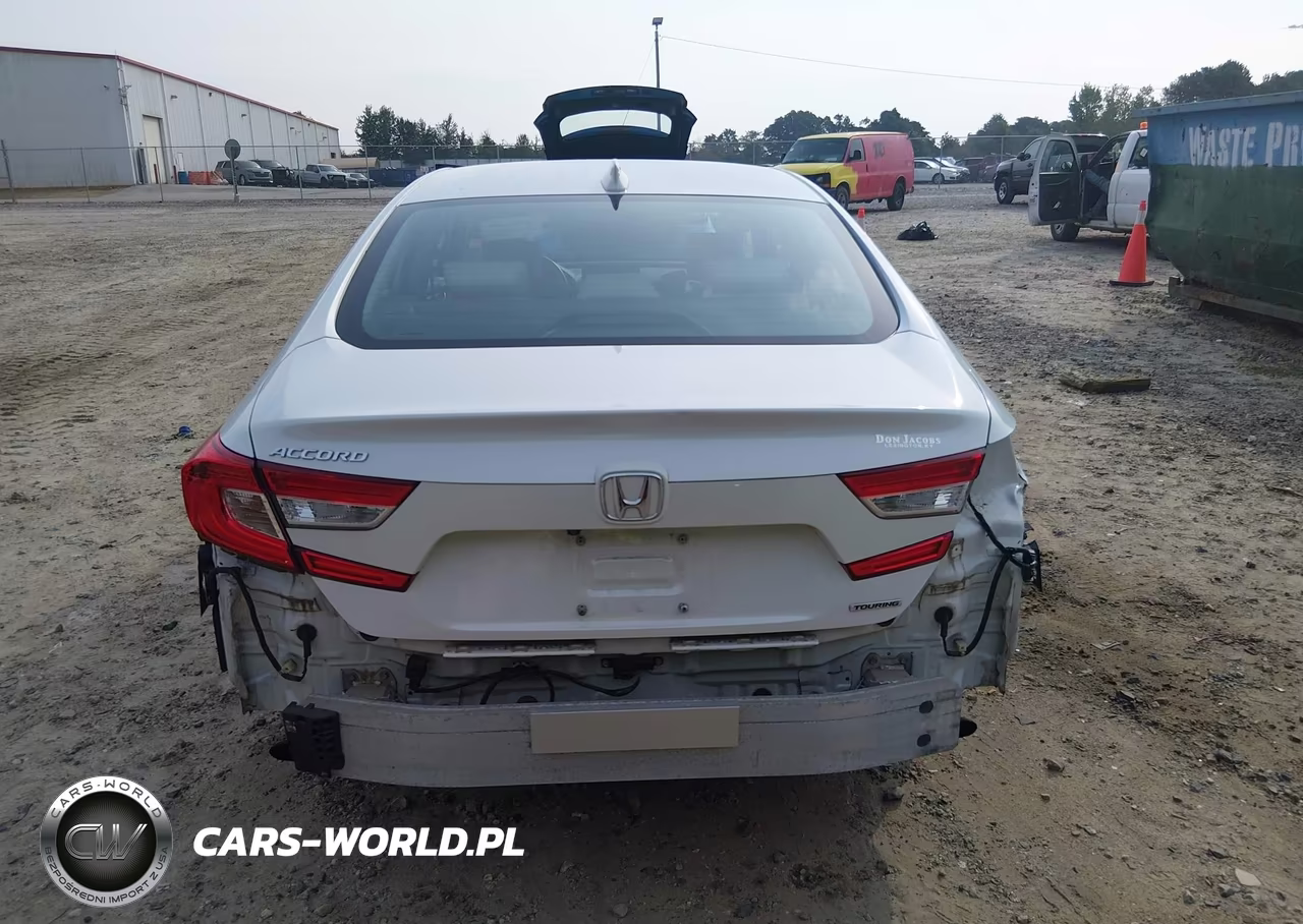 2018 Honda Accord Touring VIN:1HGCV1F99JA155329 - 17