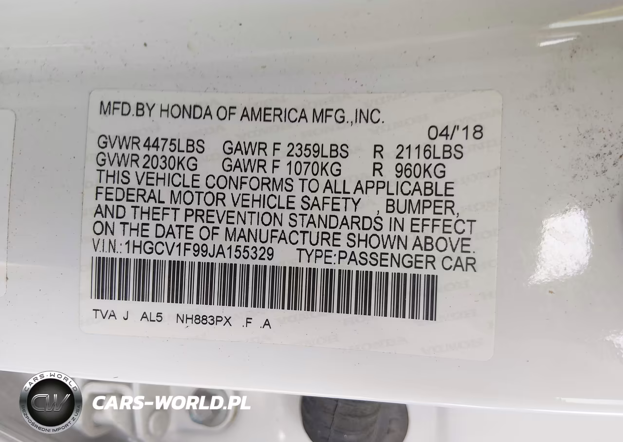 2018 Honda Accord Touring VIN:1HGCV1F99JA155329 - 9