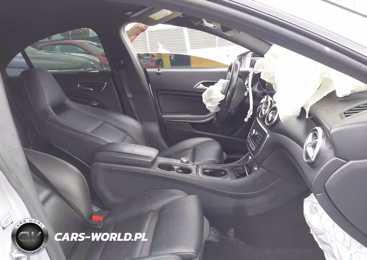 2019 Mercedes-Benz Cla 250 VIN:WDDSJ4EB7KN699081 - 5