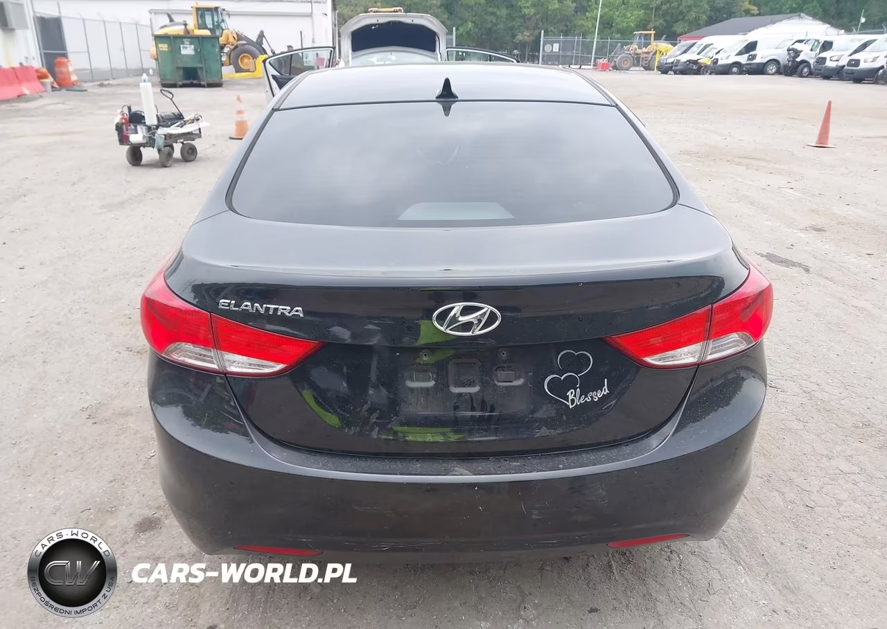 2012 Hyundai Elantra Gls VIN:5NPDH4AE7CH148049 - 16