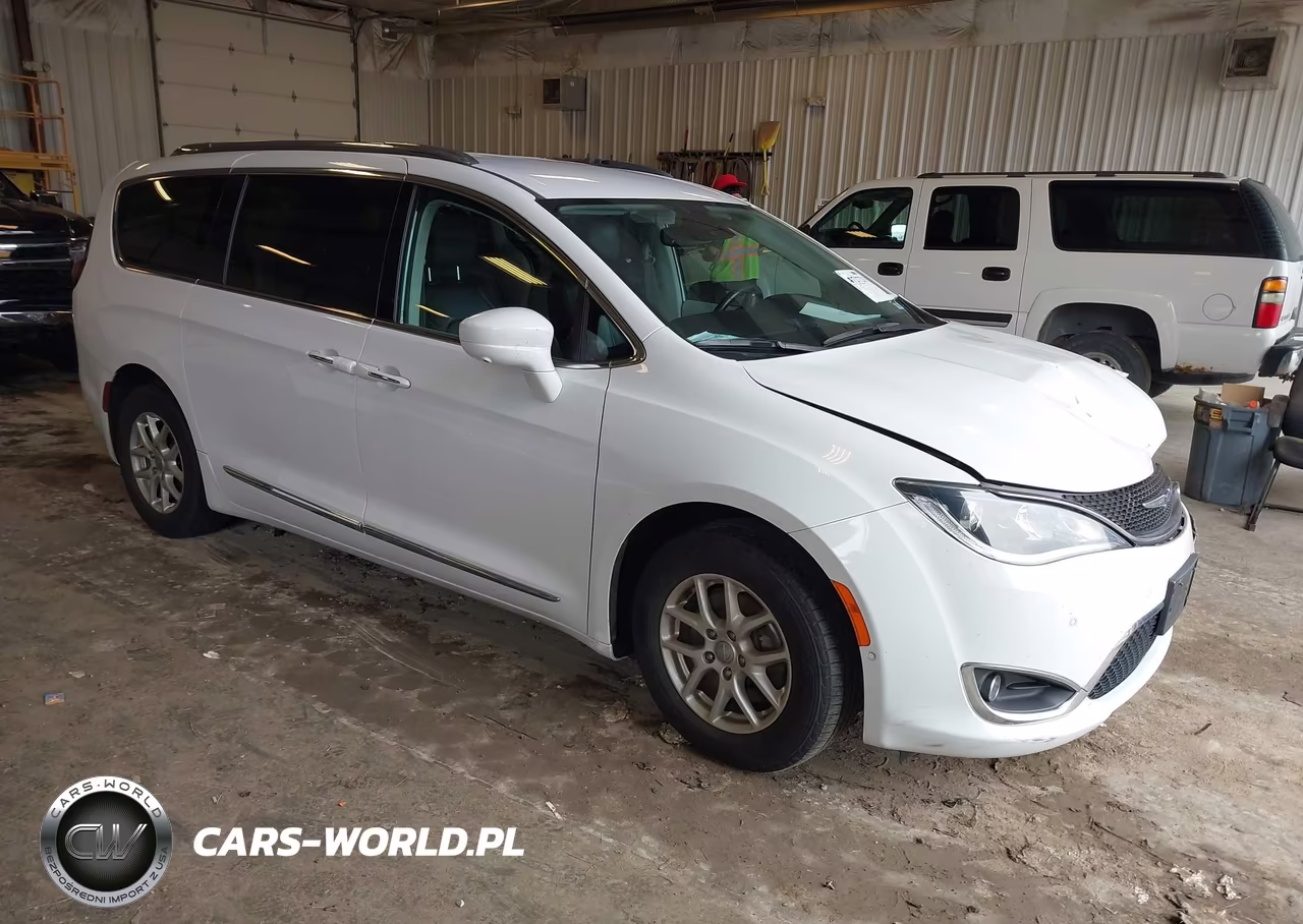 2020 Chrysler Pacifica Touring L – zdjęcie 1 z 16