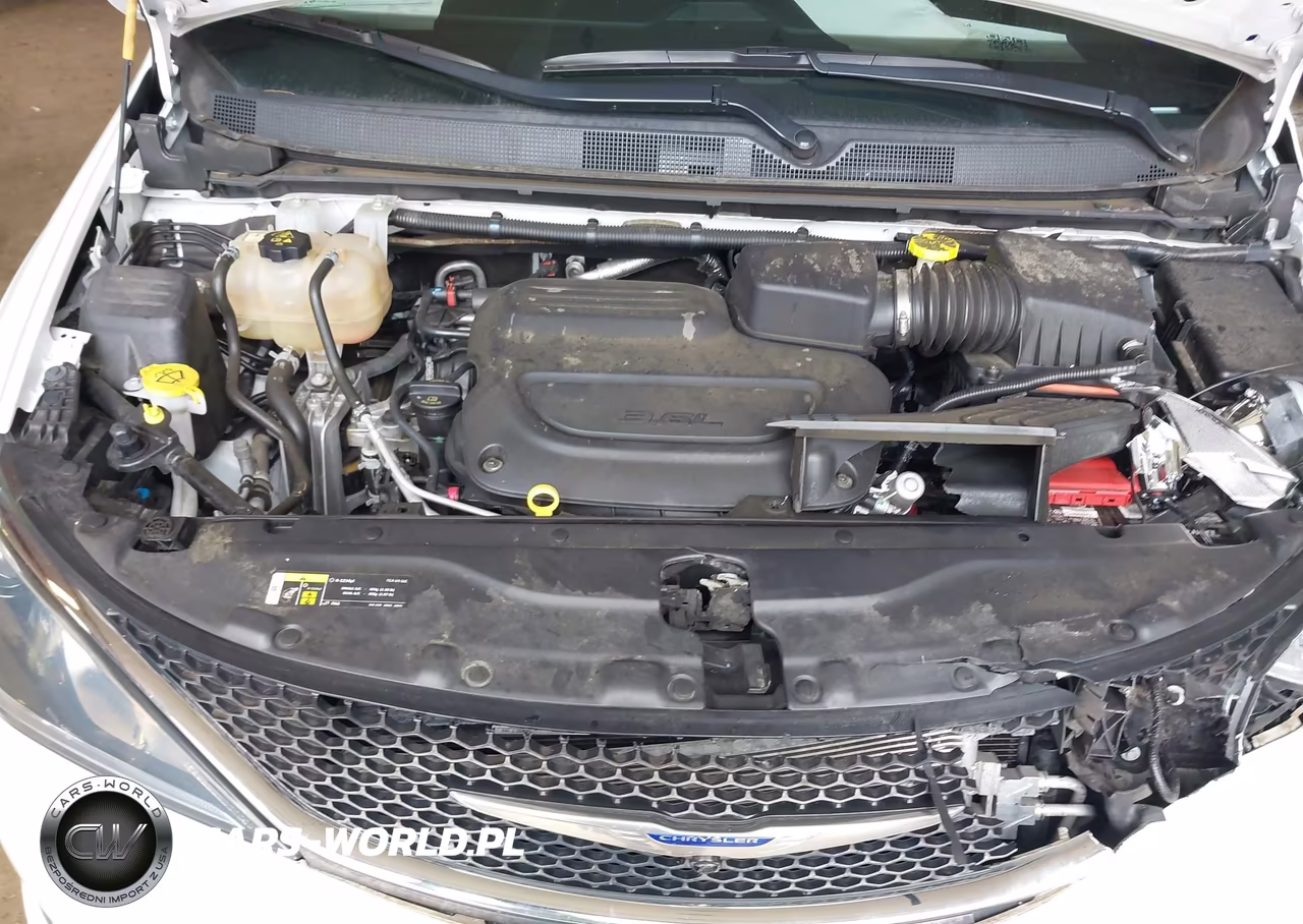 2020 Chrysler Pacifica Touring L VIN:2C4RC1BG9LR141691 - 10
