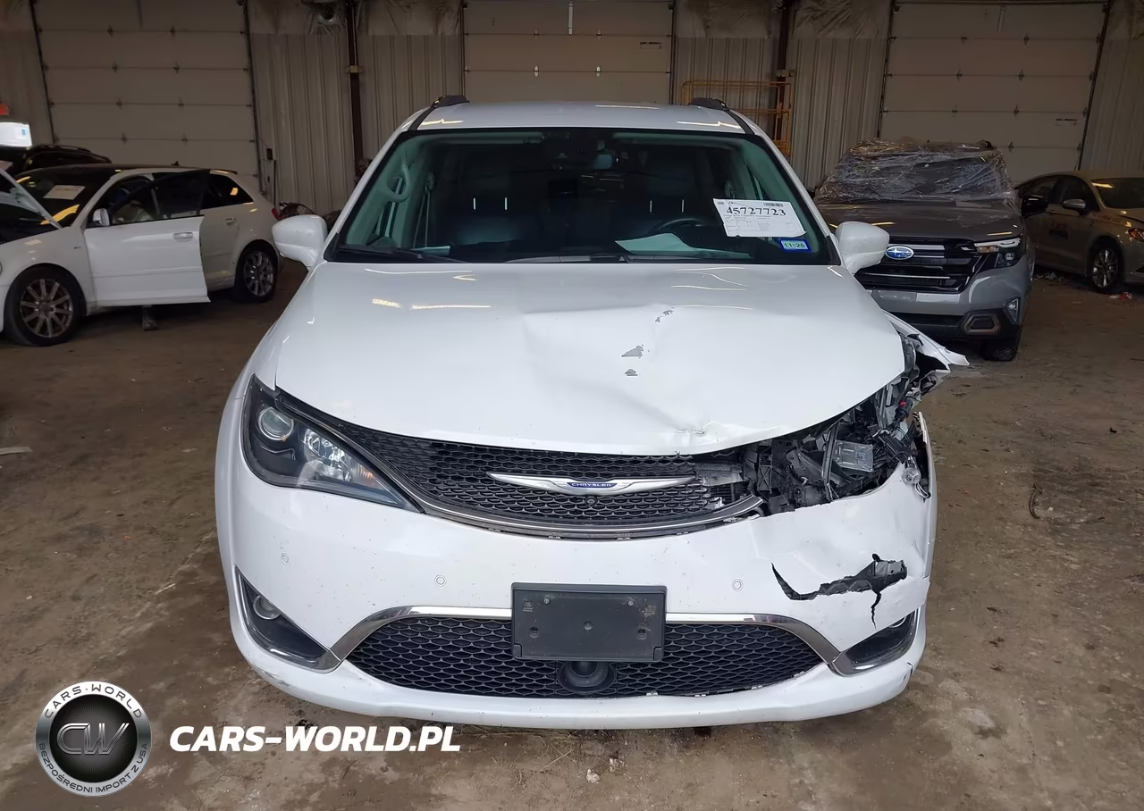 2020 Chrysler Pacifica Touring L VIN:2C4RC1BG9LR141691 - 12