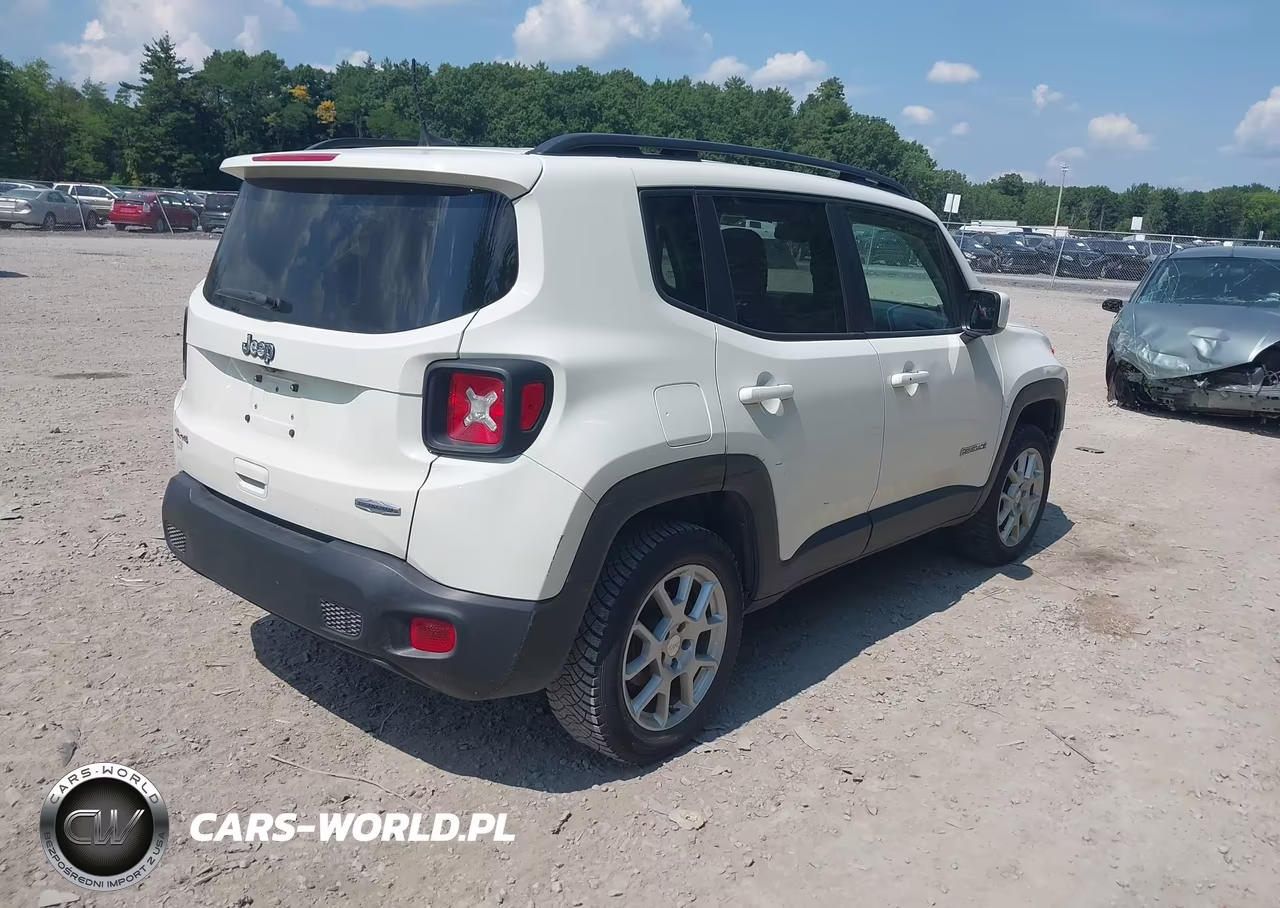 2021 Jeep Renegade Latitude 4X4 VIN:ZACNJDBB1MPN32170 - 4