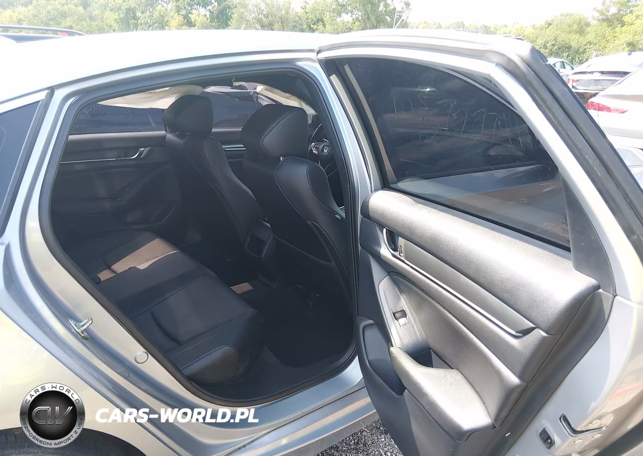 2019 Honda Accord Sport VIN:1HGCV1F30KA169326 - 8
