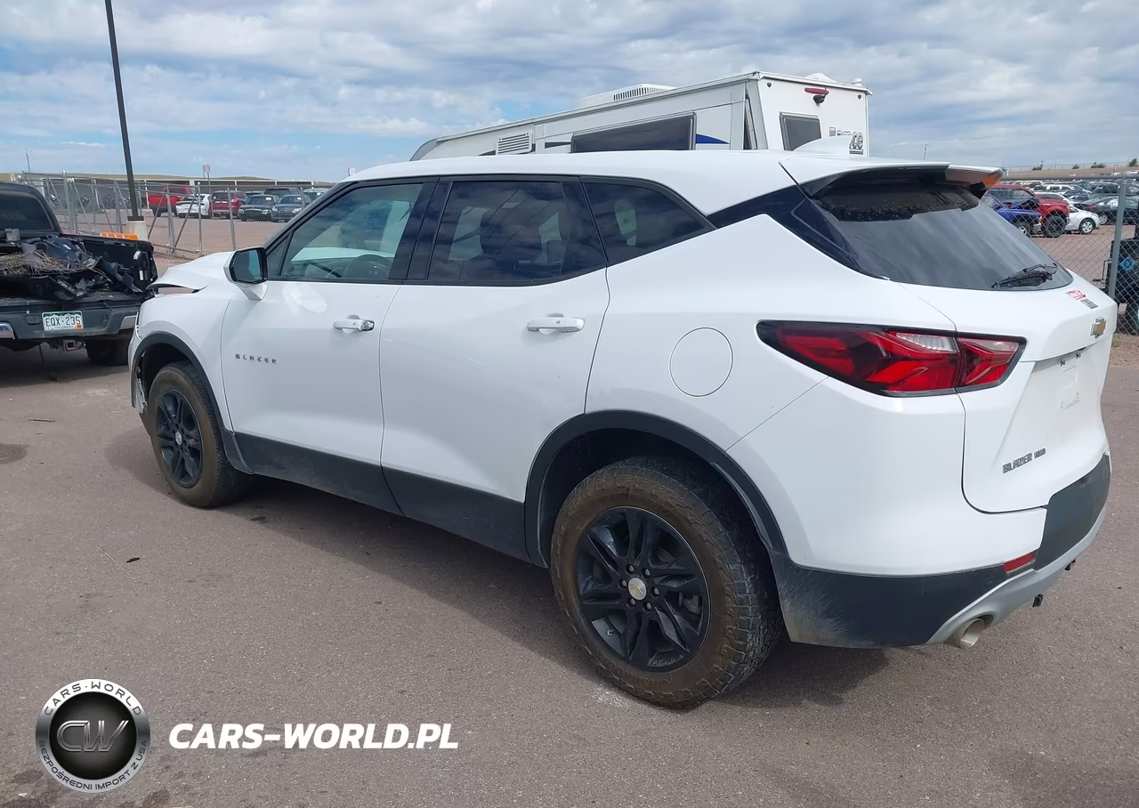 2021 Chevrolet Blazer Awd 2Lt VIN:3GNKBHRS5MS517032 - 3