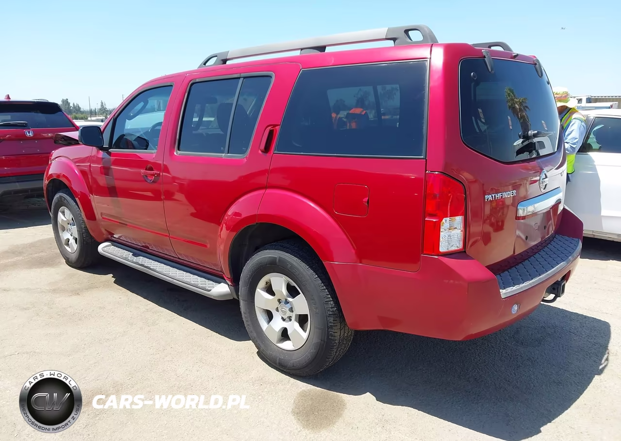 2011 Nissan Pathfinder S VIN:5N1AR1NN4BC623798 - 3