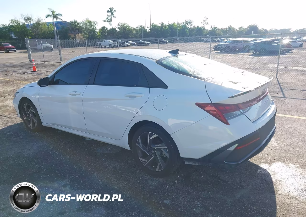 2025 Hyundai Elantra Hybrid Sel Sport VIN:KMHLM4DJ2SU152137 - 3