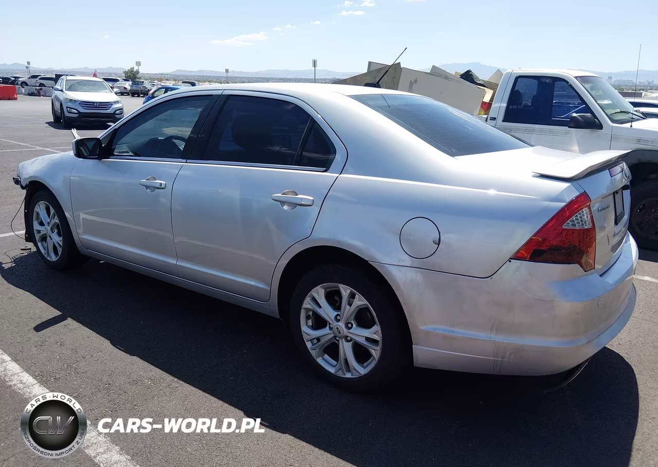 2012 Ford Fusion Se VIN:3FAHP0HAXCR108857 - 3