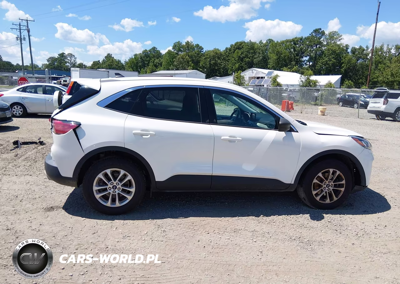2022 Ford Escape Se VIN:1FMCU9G63NUB47960 - 13