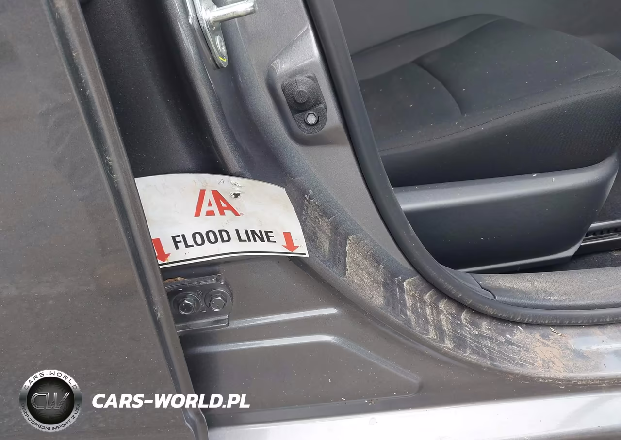 2025 Nissan Sentra S VIN:3N1AB8BV9SY233151 - 6
