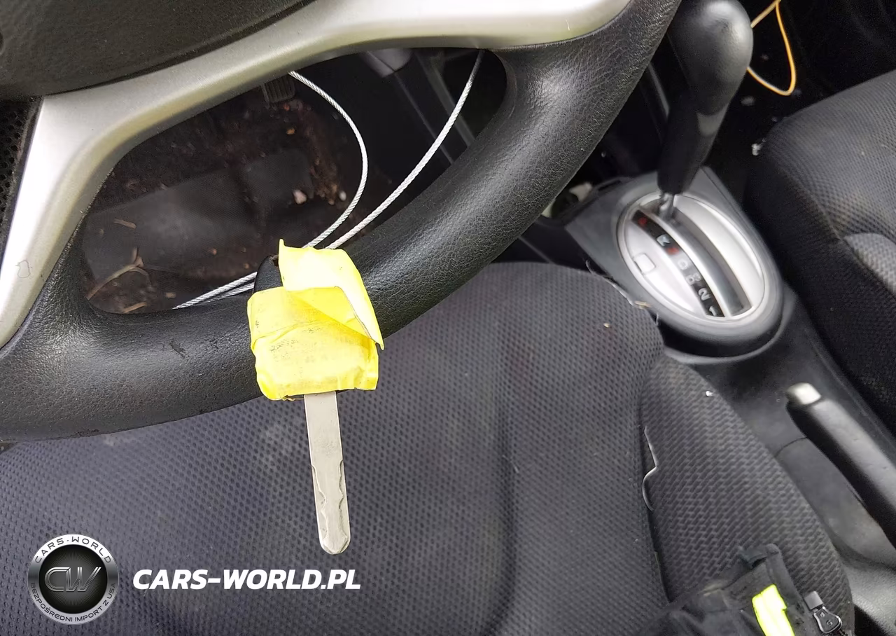 2013 Honda Fit VIN:JHMGE8H32DC029645 - 11
