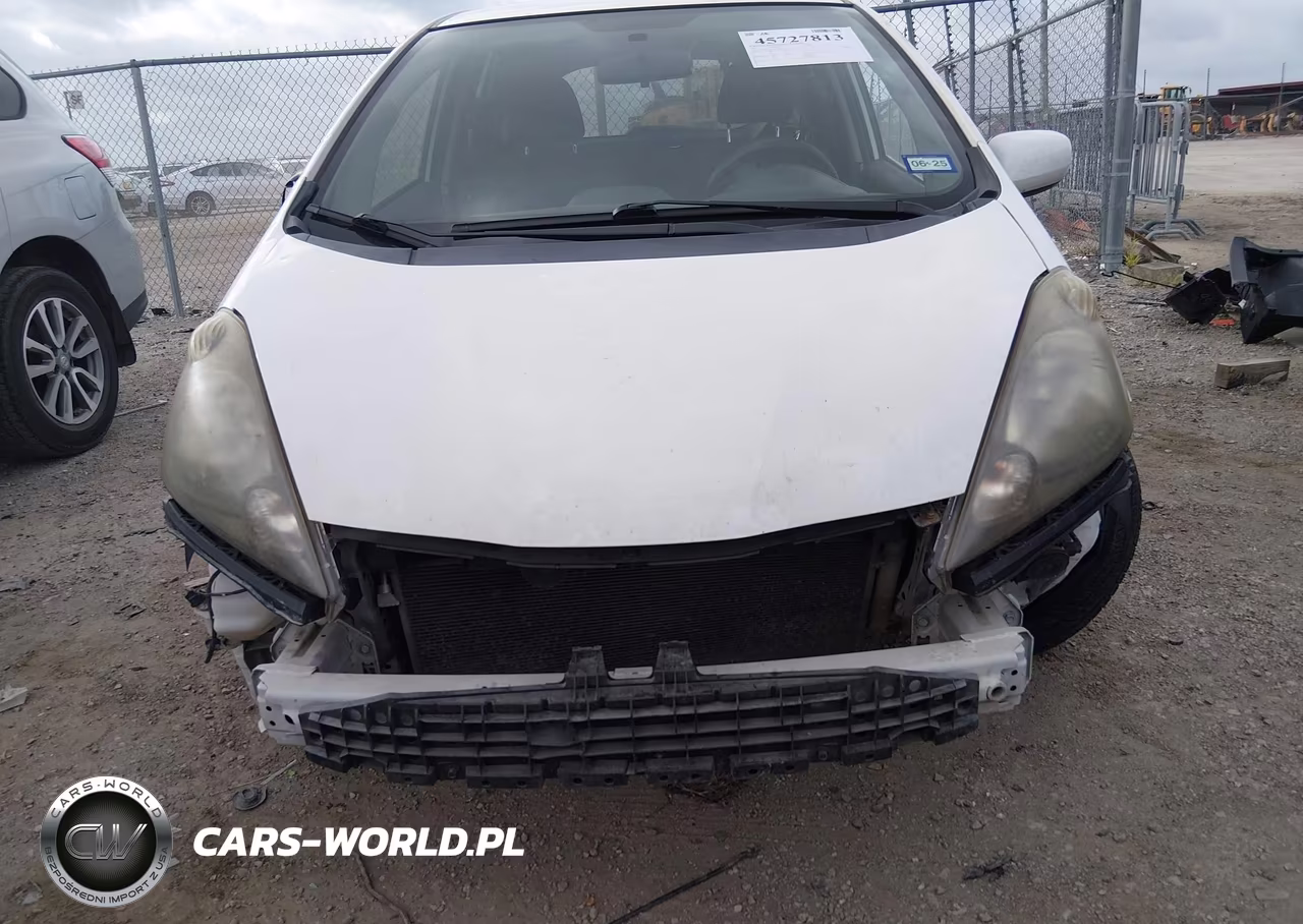 2013 Honda Fit VIN:JHMGE8H32DC029645 - 6