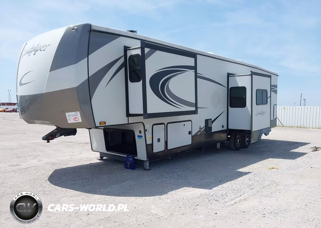 2022 Forest River Sandpiper VIN:4X4FSAR2XNJ044419 - 2