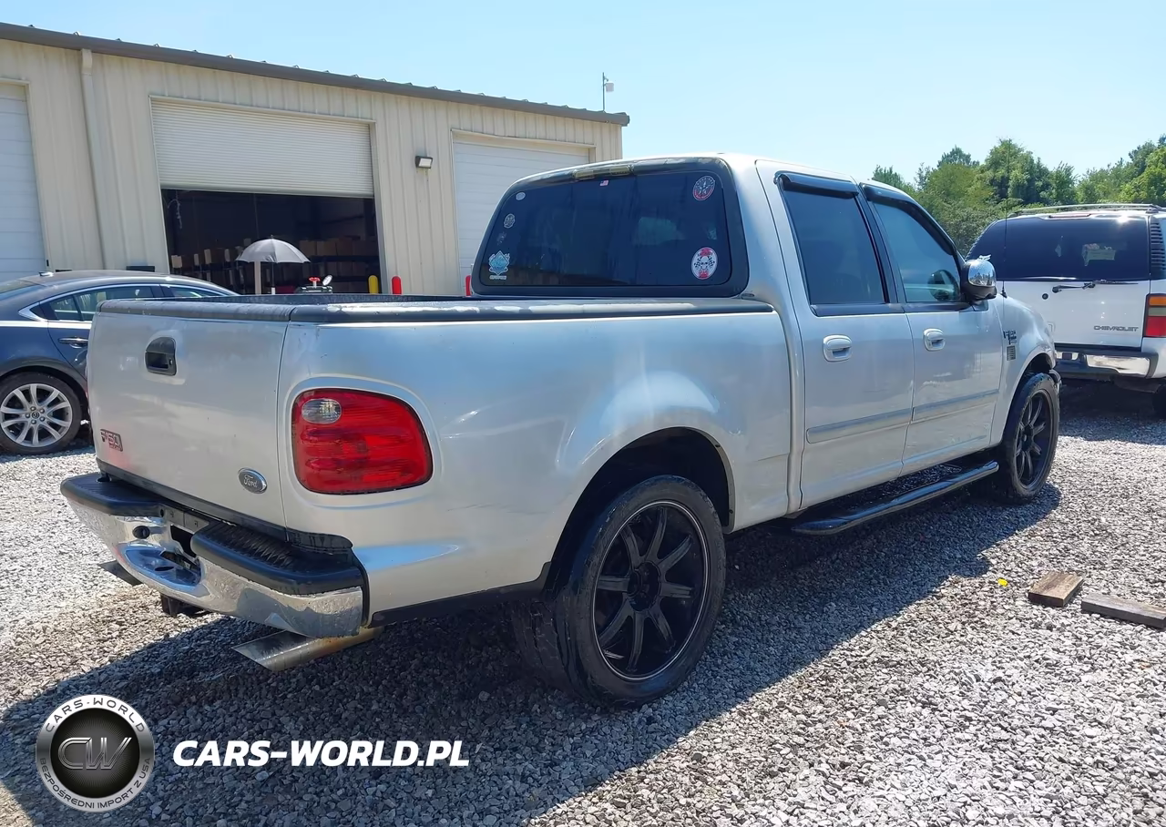 2001 Ford F-150 Harley-Davidson Edition-King Ranch Edition-Lariat-Xlt VIN:1FTRW07L91KC62076 - 4