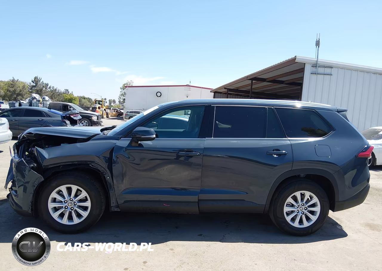 2024 Toyota Grand Highlander Xle VIN:5TDAAAB51RS035611 - 14