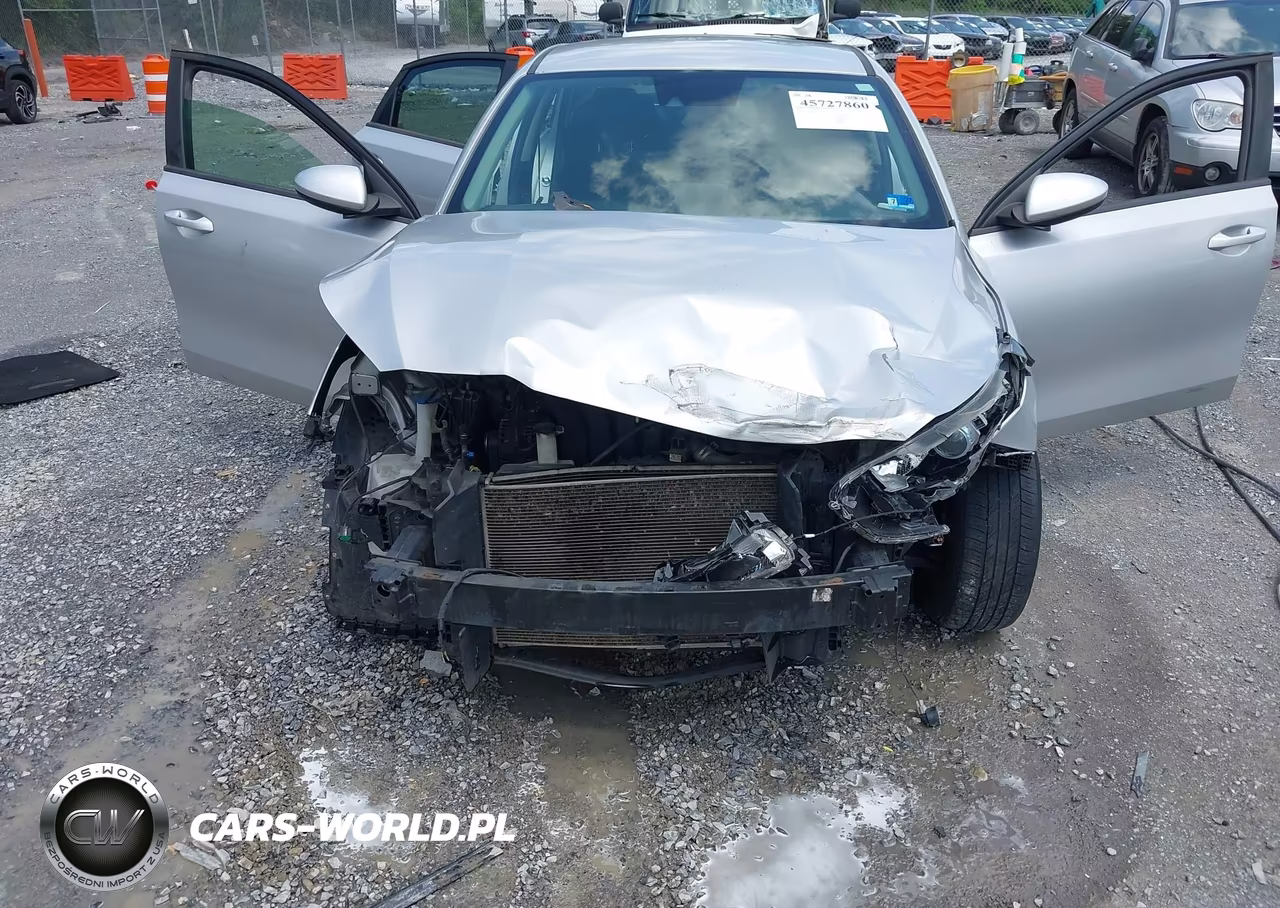 2019 Kia Forte Lxs VIN:3KPF24AD0KE023558 - 6