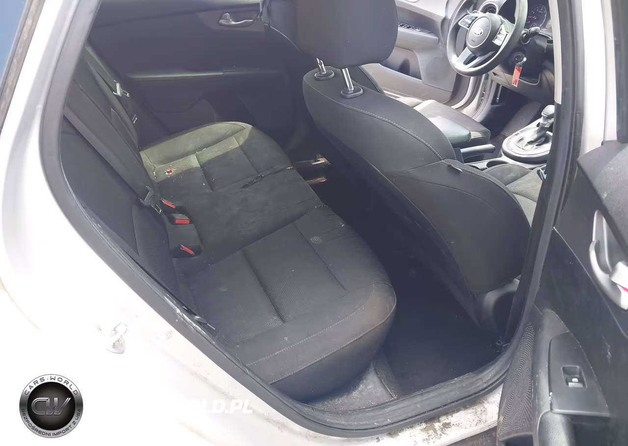 2019 Kia Forte Lxs VIN:3KPF24AD0KE023558 - 8