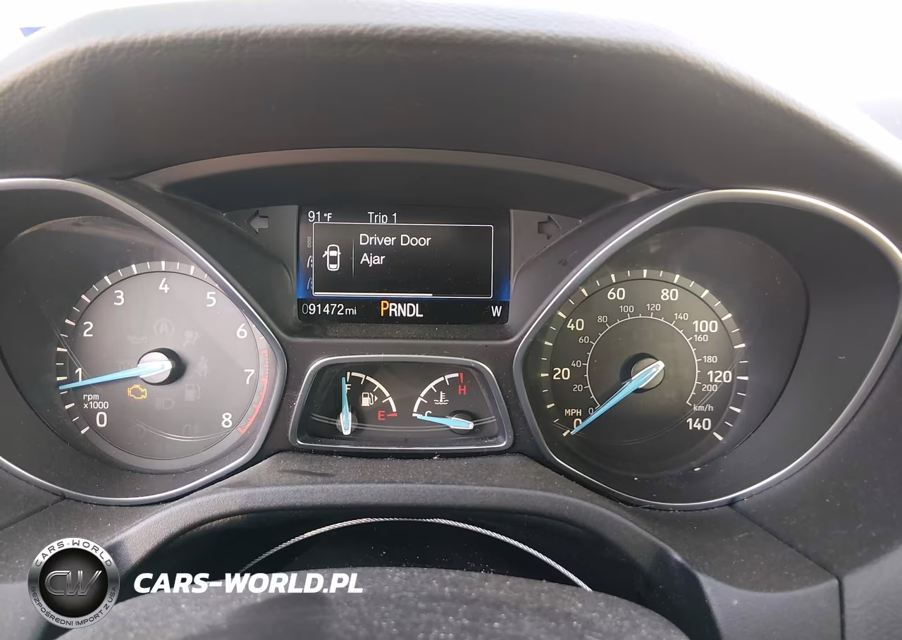 2017 Ford Focus Se VIN:1FADP3F2XHL324371 - 7