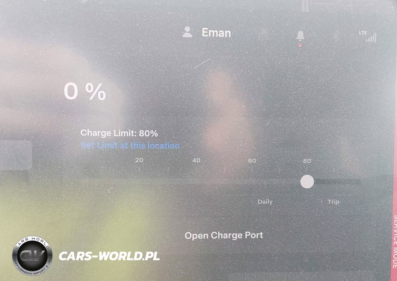 2021 Tesla Model Y Long Range Dual Motor All-Wheel Drive VIN:5YJYGDEE6MF298717 - 17