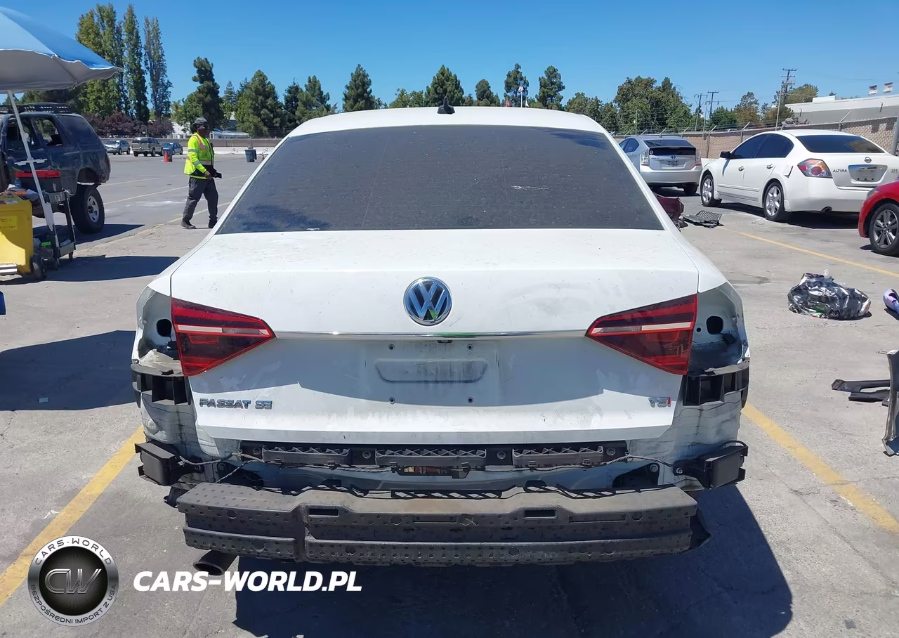 2017 Volkswagen Passat 1.8T Se VIN:1VWBT7A35HC010354 - 18