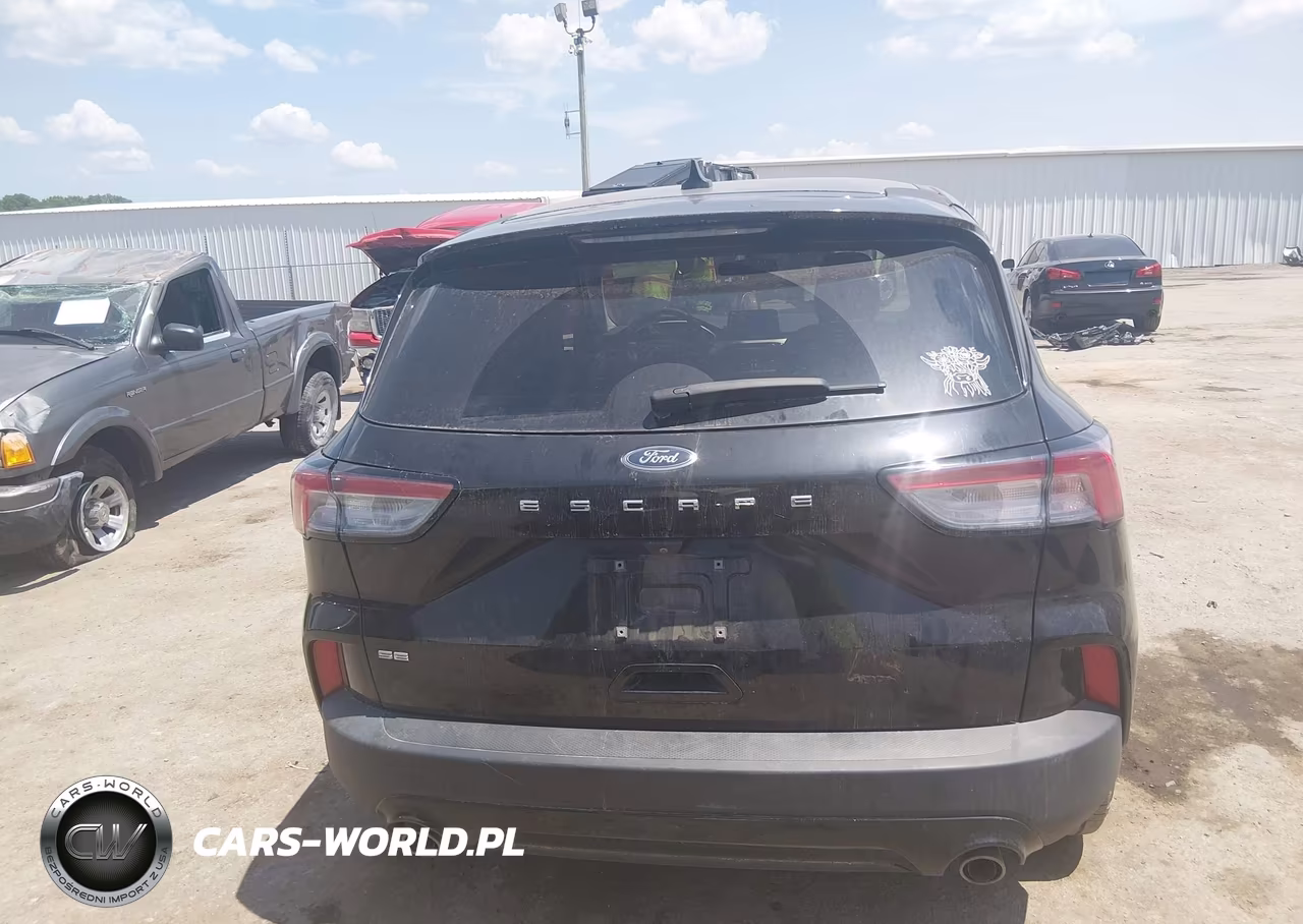 2022 Ford Escape Se VIN:1FMCU0G69NUB28759 - 17