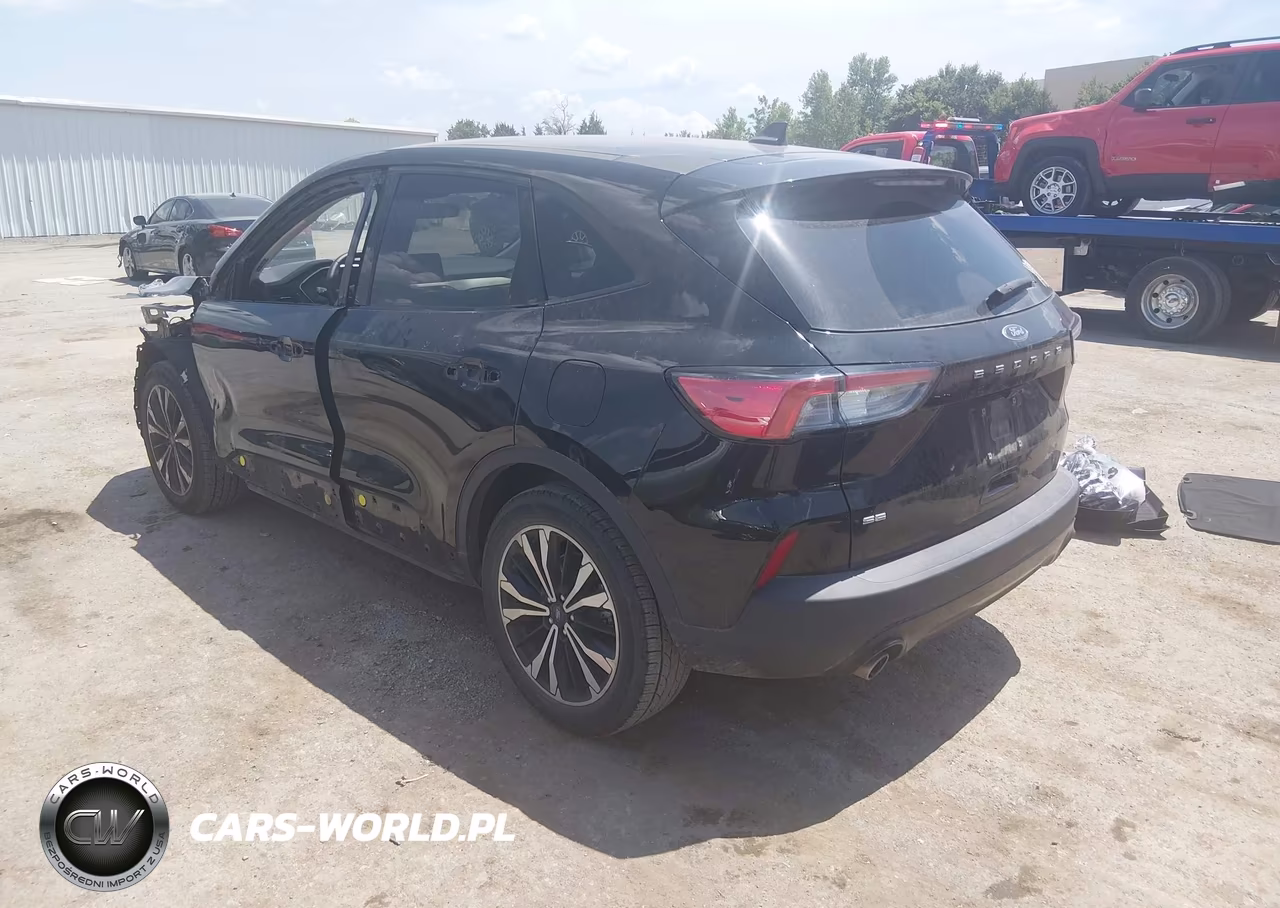 2022 Ford Escape Se VIN:1FMCU0G69NUB28759 - 3