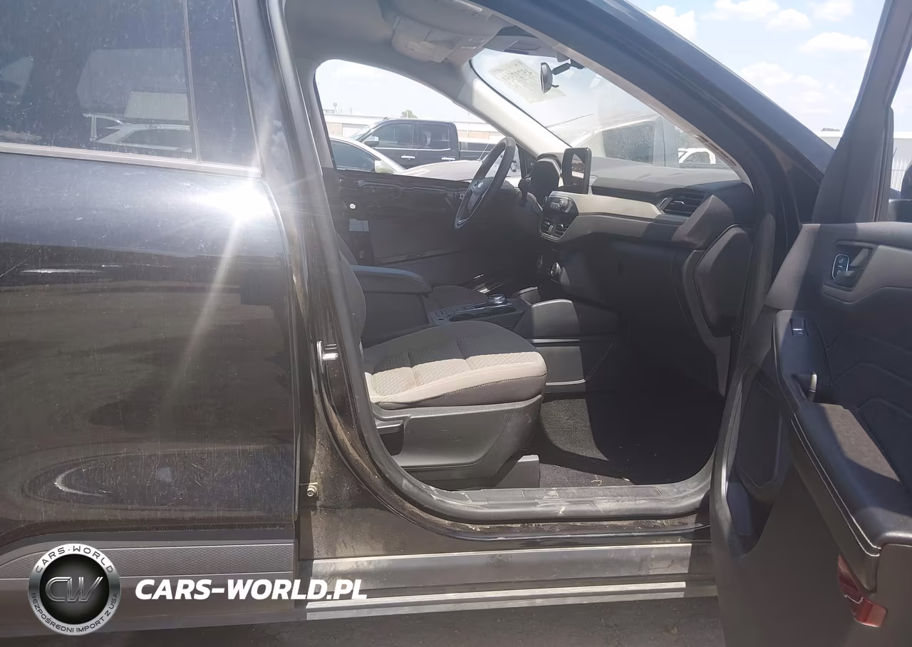 2022 Ford Escape Se VIN:1FMCU0G69NUB28759 - 5