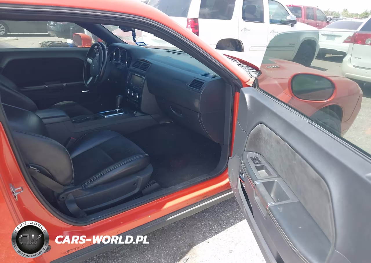2008 Dodge Challenger Srt8 VIN:2B3LJ74WX8H301286 - 5