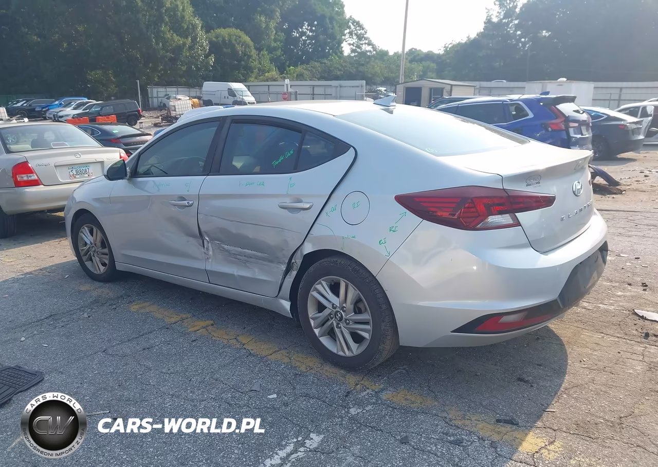 2019 Hyundai Elantra Sel VIN:KMHD84LF9KU758900 - 3