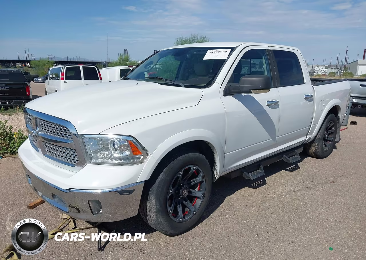 2013 Ram 1500 Laramie VIN:1C6RR7NT3DS623865 - 2
