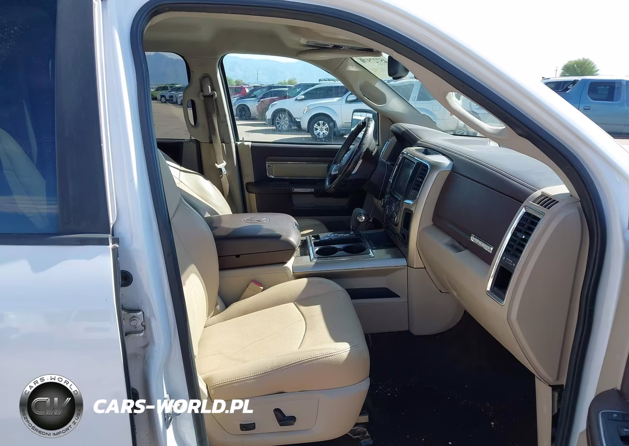 2013 Ram 1500 Laramie VIN:1C6RR7NT3DS623865 - 5