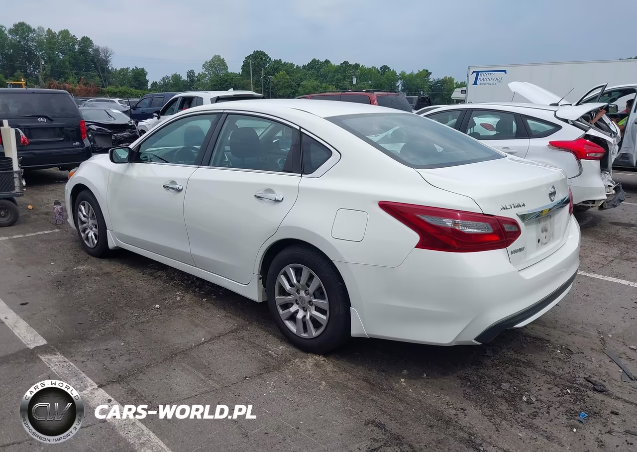 2018 Nissan Altima 2.5 S VIN:1N4AL3AP8JC296450 - 3