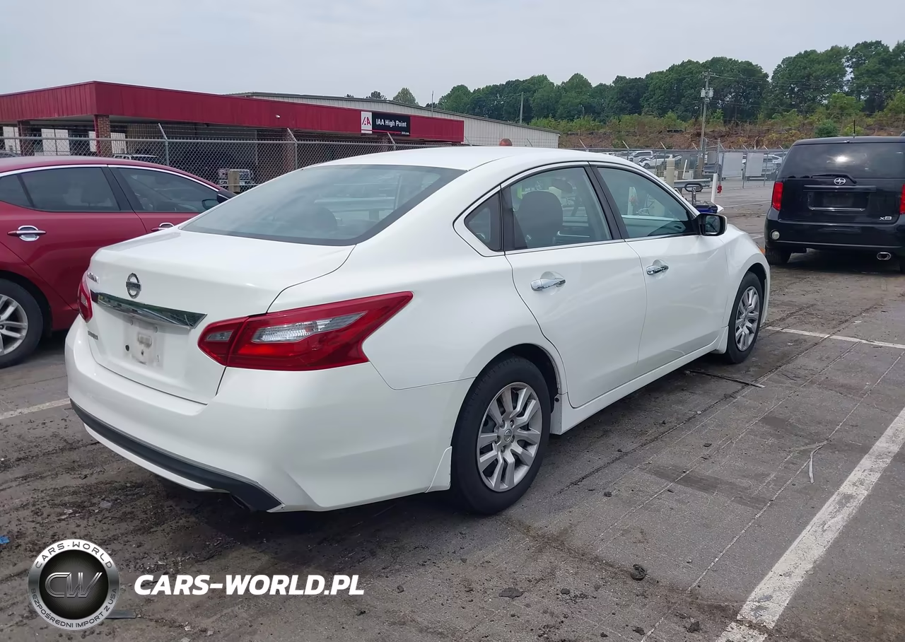 2018 Nissan Altima 2.5 S VIN:1N4AL3AP8JC296450 - 4
