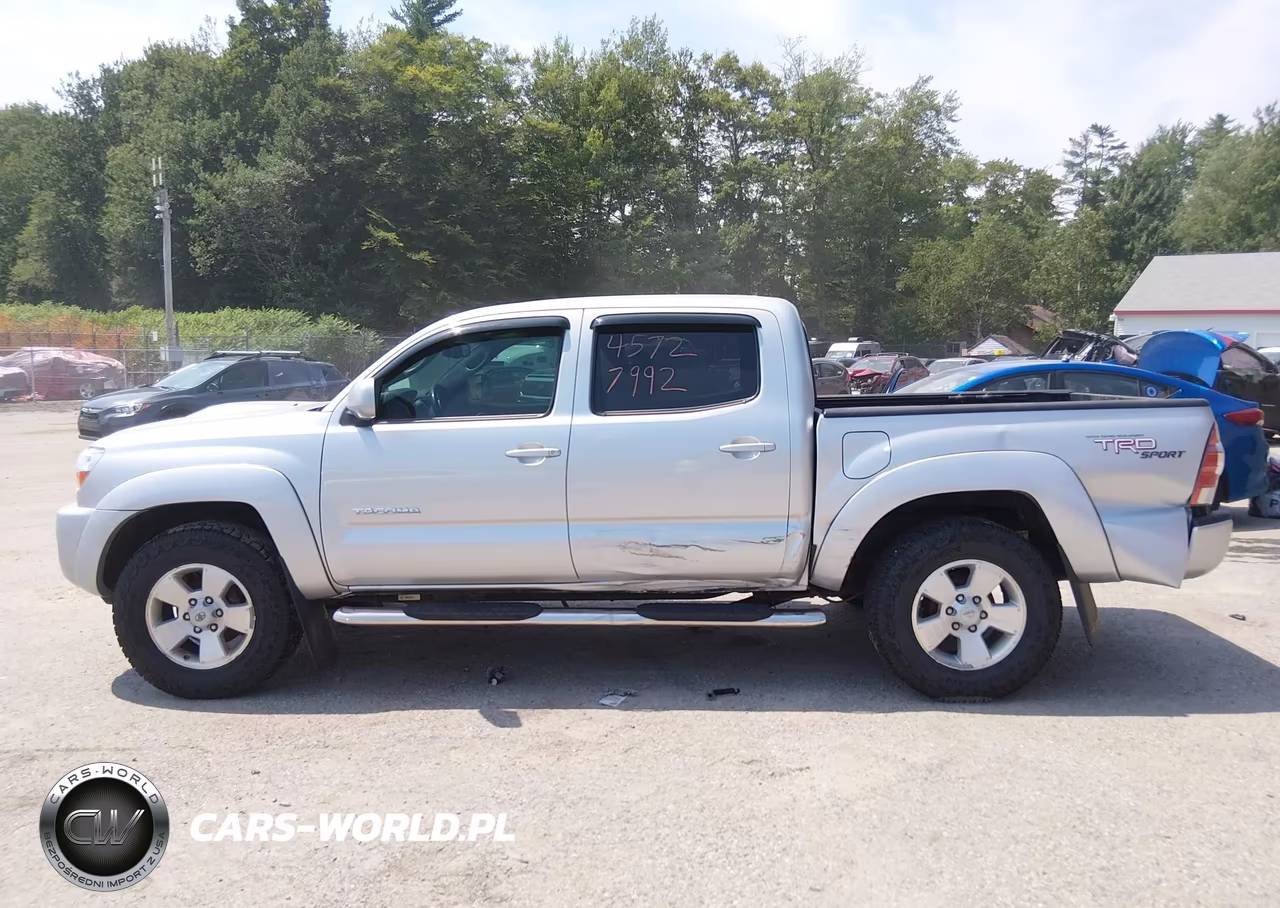 2009 Toyota Tacoma Base V6 VIN:3TMLU42N69M022046 - 13