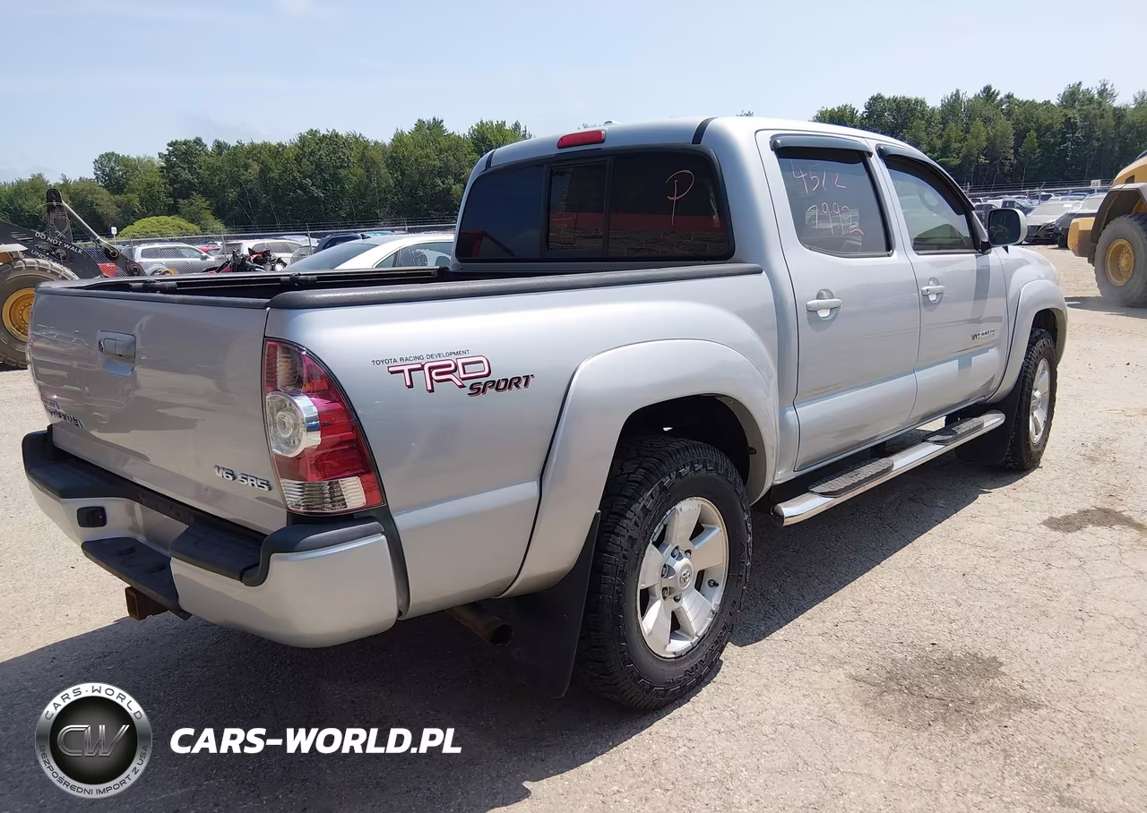 2009 Toyota Tacoma Base V6 VIN:3TMLU42N69M022046 - 4