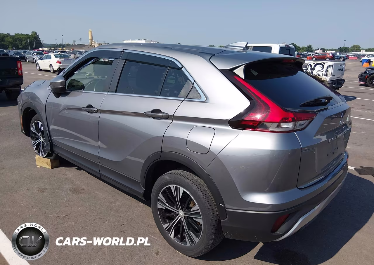 2022 Mitsubishi Eclipse Cross Se S-Awc-Se Special Edition S-Awc-Sel S-Awc-Sel Special Edition S-Awc VIN:JA4ATWAA2NZ066505 - 3