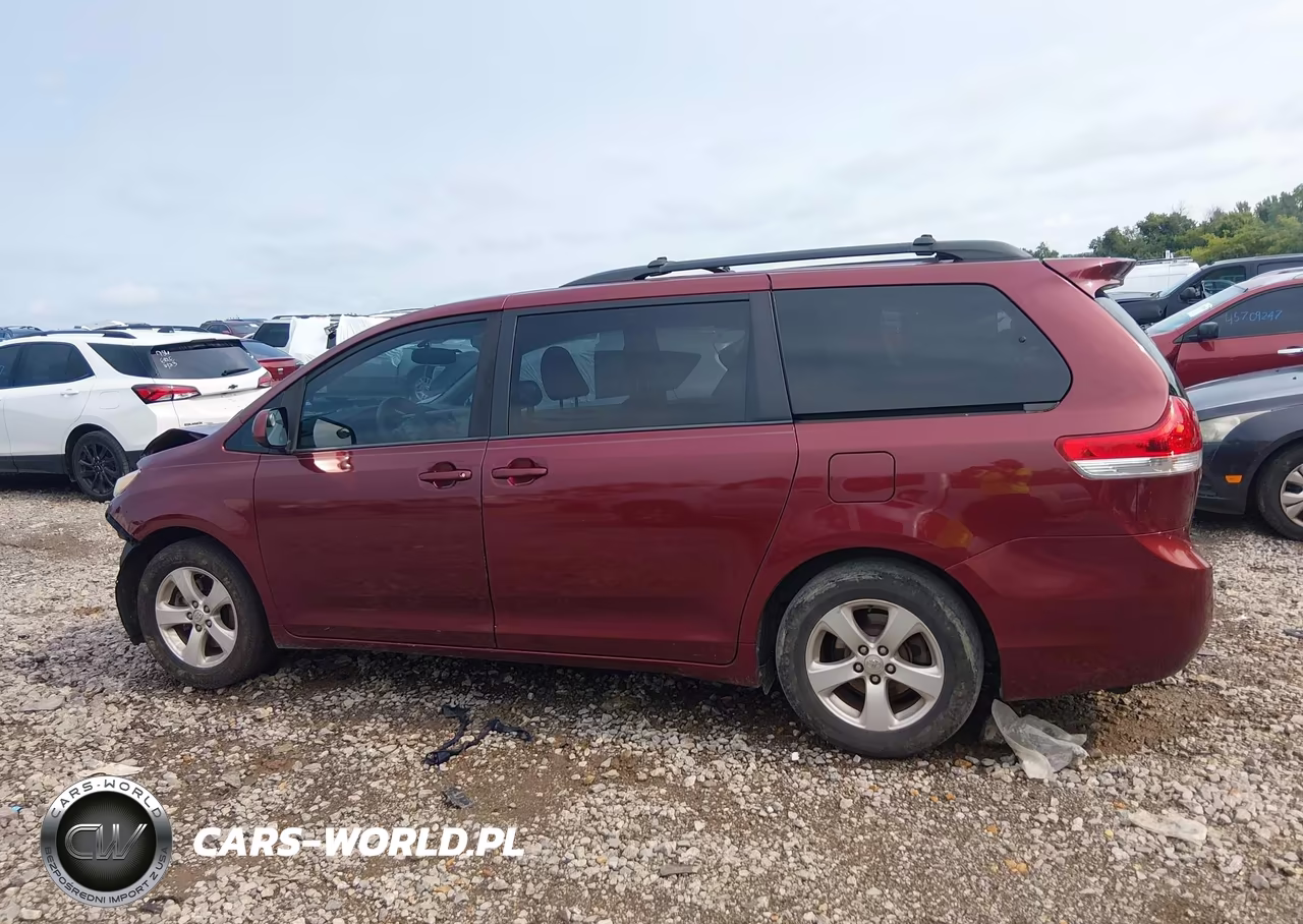 2014 Toyota Sienna Le V6 8 Passenger VIN:5TDKK3DC6ES491137 - 14